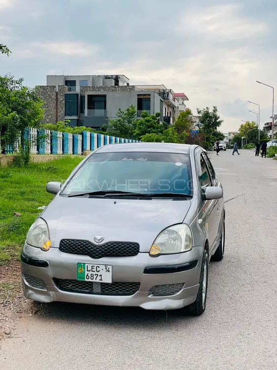 Toyota Vitz 2003 for Sale in Islamabad Image-1