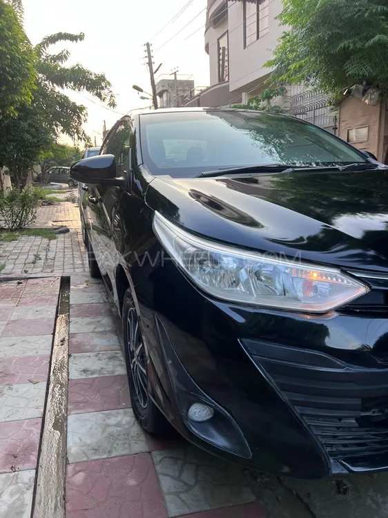 Toyota Yaris Sedan 2020 for Sale in Lahore Image-1