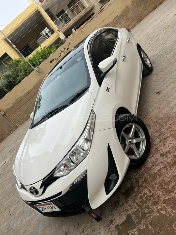 Toyota Yaris Sedan 2022 for Sale in Karachi Image-1