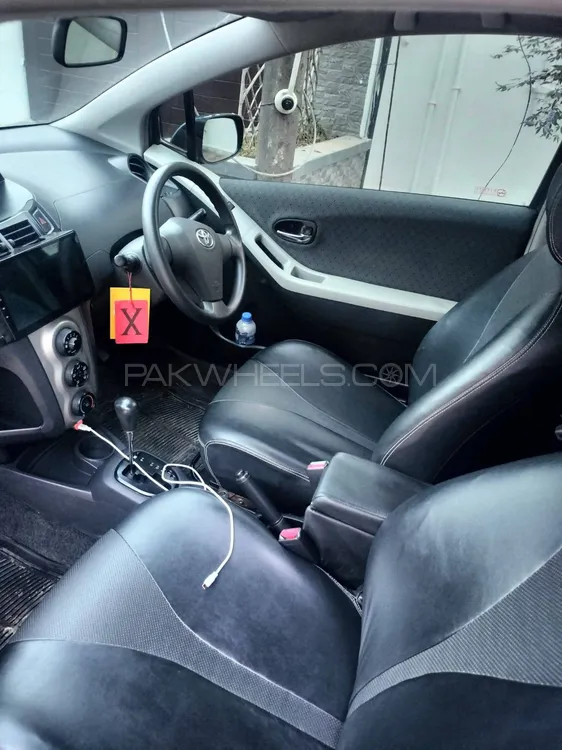 Toyota Yaris Hatchback 2011 for Sale in Karachi Toyota Yaris Hatchback 2011 for Sale in Karachi Image-7
