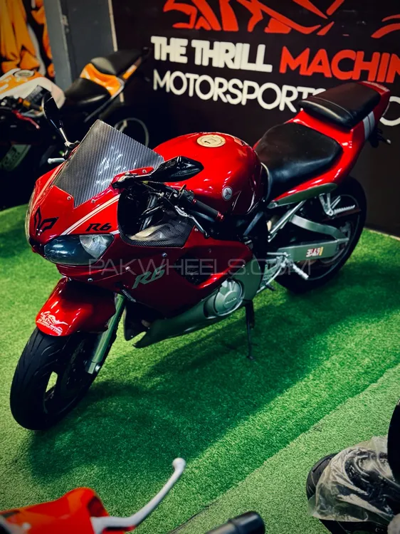 Yamaha YZF-R6 2005 for Sale Image-1