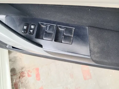 Toyota Corolla GLi 1.3 VVTi 2016