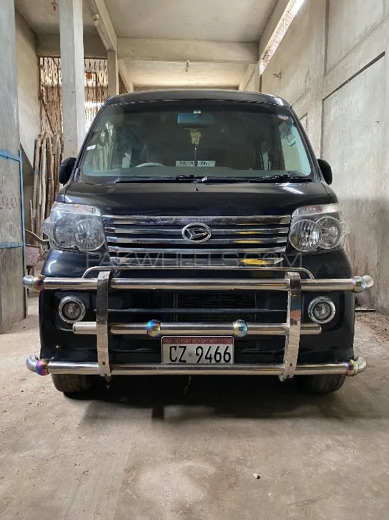 Daihatsu Atrai Wagon 2017 for Sale in Karachi Image-1