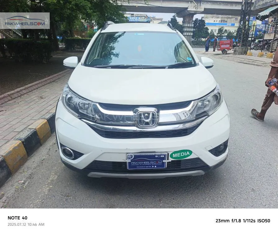 Honda BR-V 2017 for Sale in Lahore Image-1