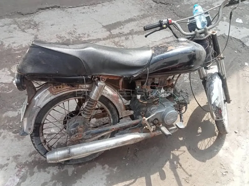 Honda CD 70 2006 for Sale Image-1