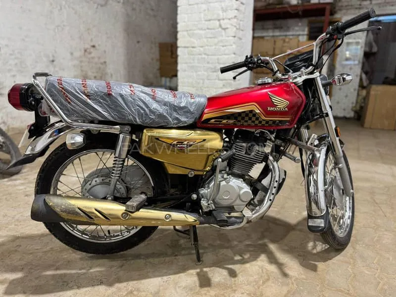 Honda CG 125S GOLD 2024 for Sale Image-1