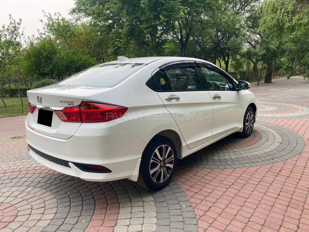 Honda City 2022 for Sale in Islamabad Image-1