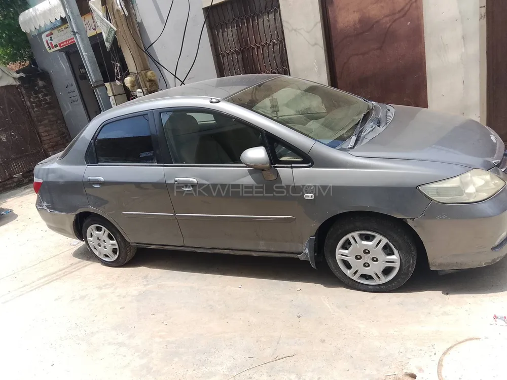 Honda City 2008 for Sale in Lahore Image-1