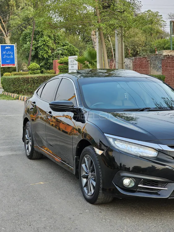 Honda Civic 2019 for Sale in Lahore Image-1