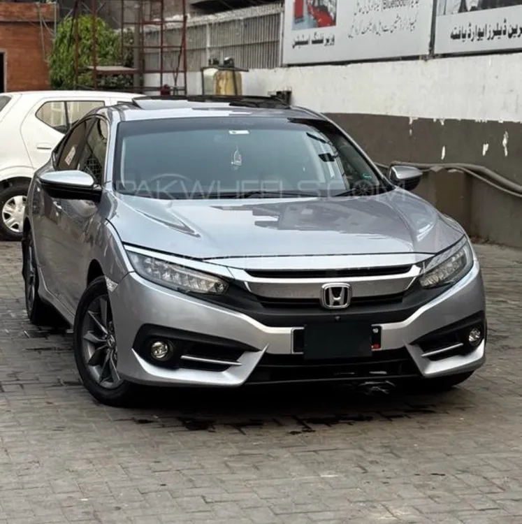 Honda Civic 2019 for Sale in Lahore Image-1