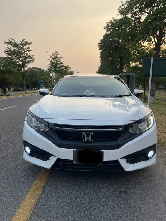 Honda Civic 2016 for Sale in Gujranwala Image-1