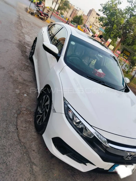 Honda Civic 2016 for Sale in Faisalabad Image-1