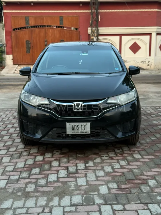 Honda Fit 2014 for Sale in Lahore Image-1