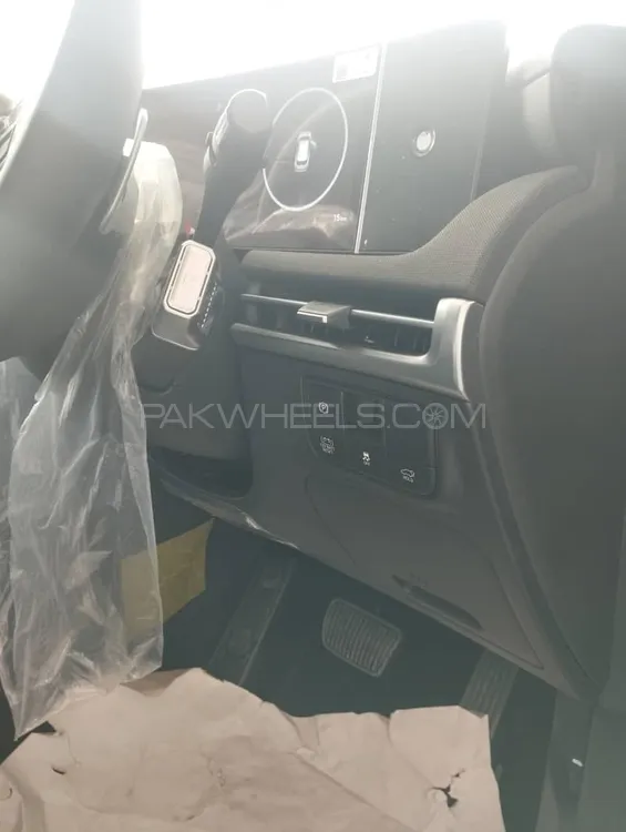 Hyundai Tucson 2025 for Sale in Peshawar Image-1