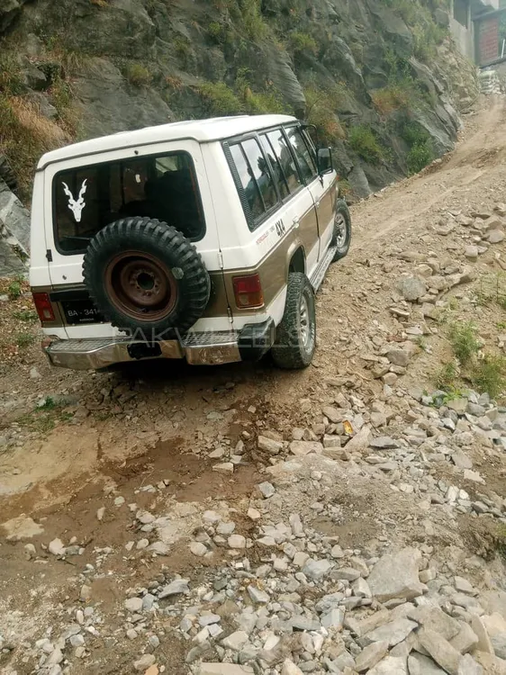 Mitsubishi Pajero 1984 for Sale in Nowshera Image-1