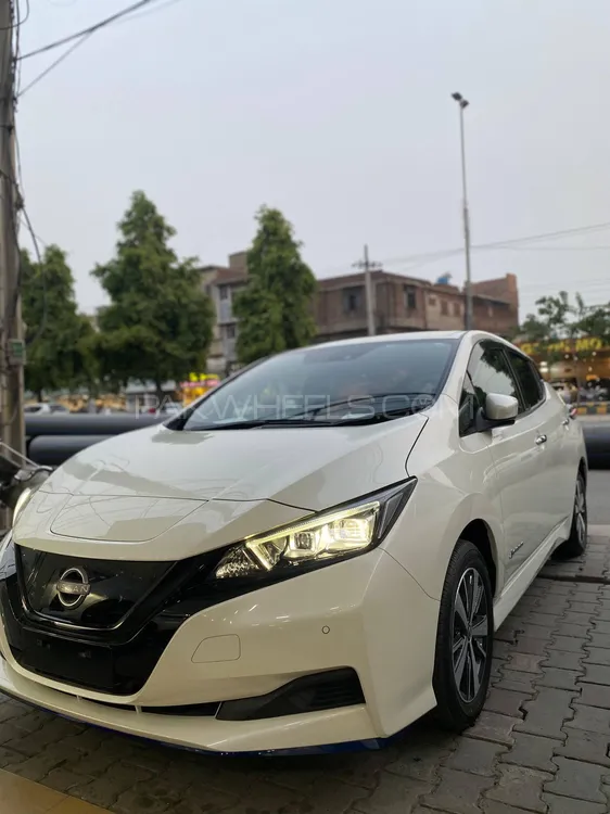 Nissan Leaf 2021 for Sale in Lahore Image-1