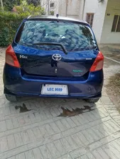 Toyota Vitz F 1.3 2005 for Sale