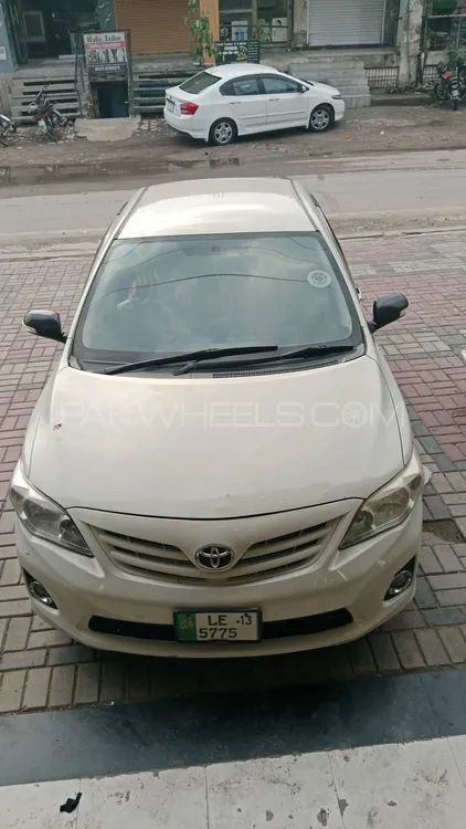 Toyota Corolla 2013 for Sale in Lahore Image-1