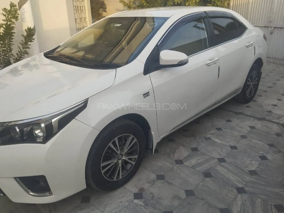 Toyota Corolla 2017 for Sale in Islamabad Image-1
