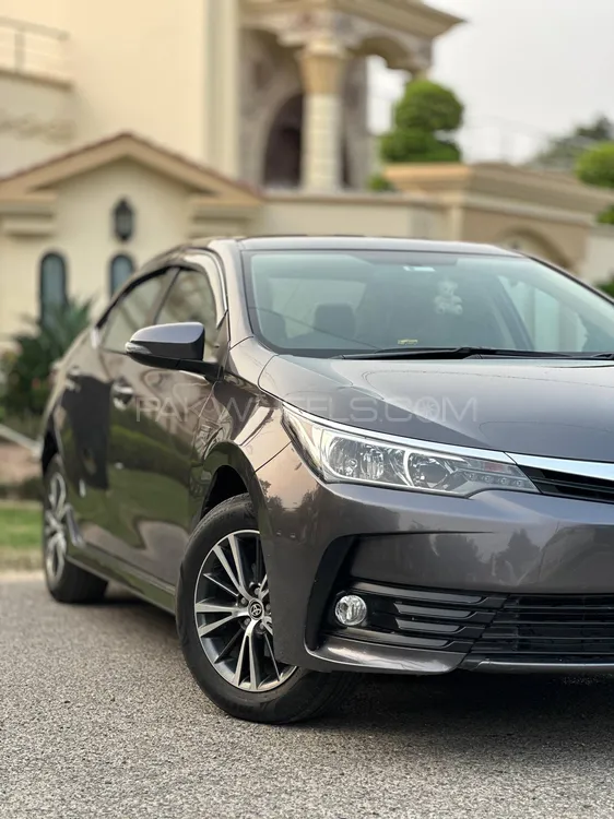 Toyota Corolla 2018 for Sale in Lahore Image-1