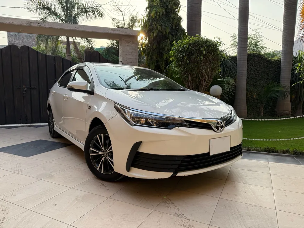 Toyota Corolla 2018 for Sale in Gujranwala Image-1