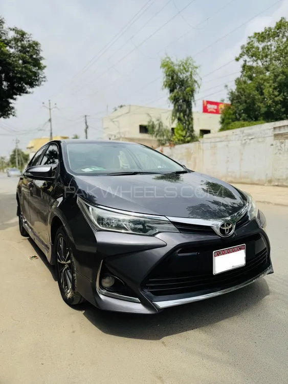 Toyota Corolla 2020 for Sale in Karachi Image-1