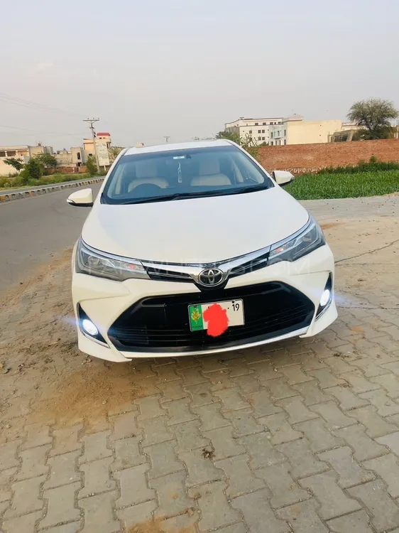 Toyota Corolla 2019 for Sale in Mandi bahauddin Image-1