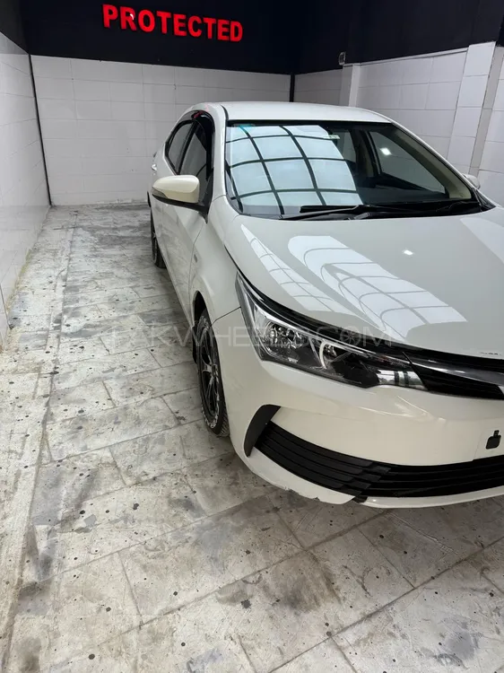 Toyota Corolla 2017 for Sale in Gujrat Image-1