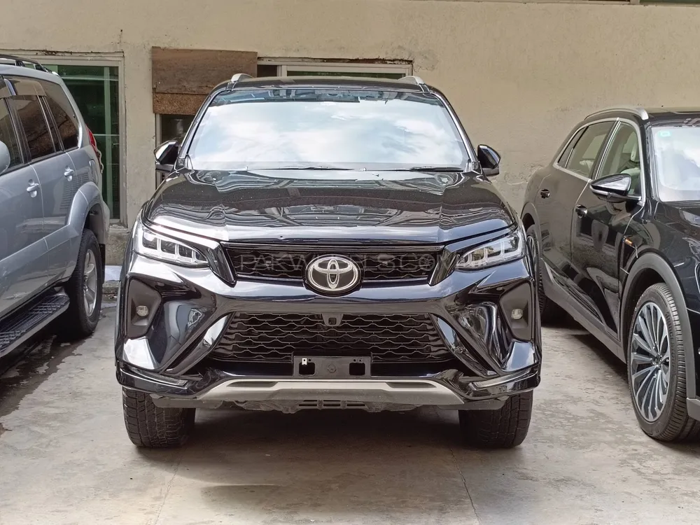 Toyota Fortuner 2017 for Sale in Islamabad Image-1