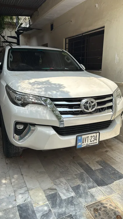 Toyota Fortuner 2021 for Sale in Peshawar Image-1