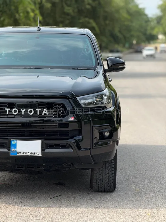 Toyota Hilux 2024 for Sale in Islamabad Image-1