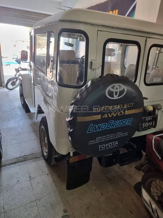 Toyota Land Cruiser 1975 for Sale in Rawalakot Image-1