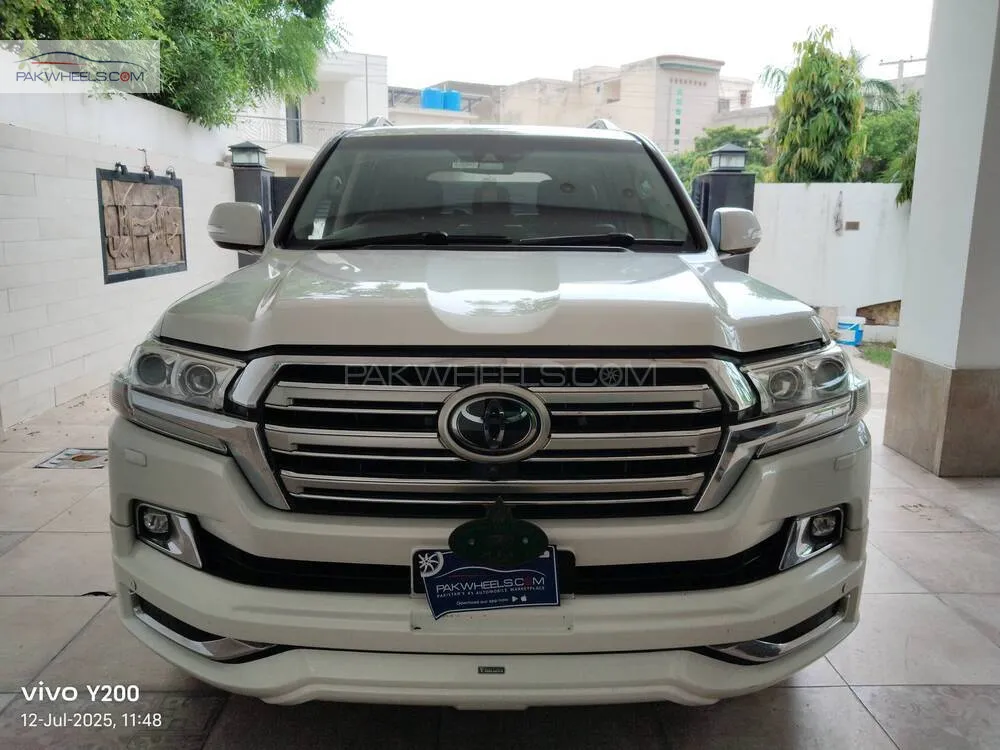 Toyota Land Cruiser 2016 for Sale in Lahore Image-1