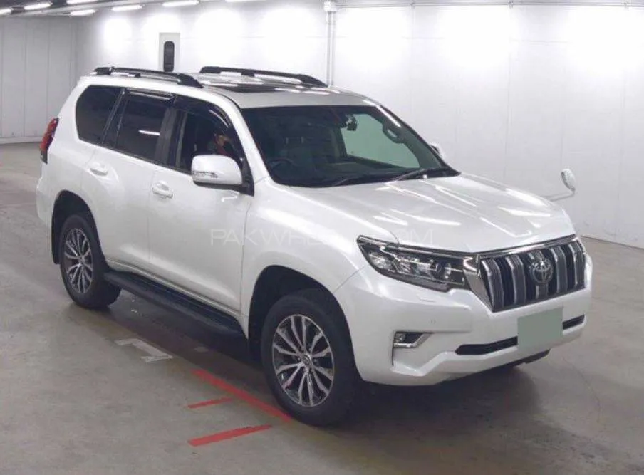 Toyota Prado 2020 for Sale in Karachi Image-1