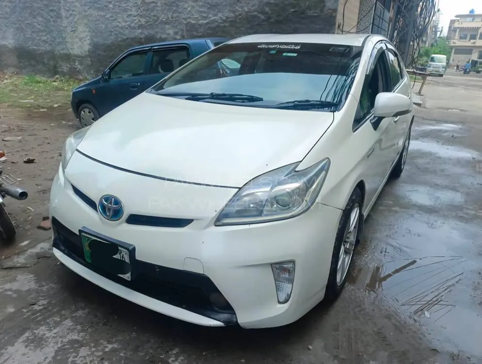 ٹویوٹا پریوس 2012 for Sale in لاہور Image-1