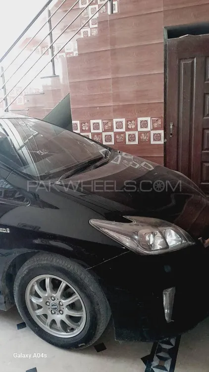 Toyota Prius 2012 for Sale in Wah cantt Image-1