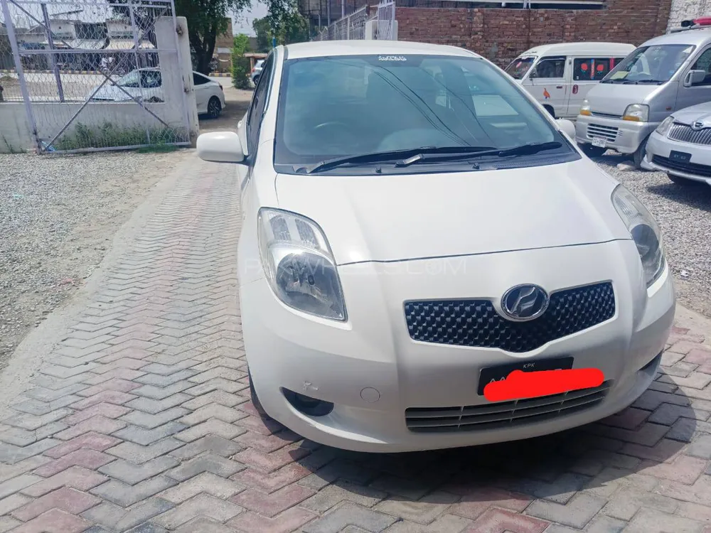 Toyota Vitz 2005 for Sale in Bannu Image-1