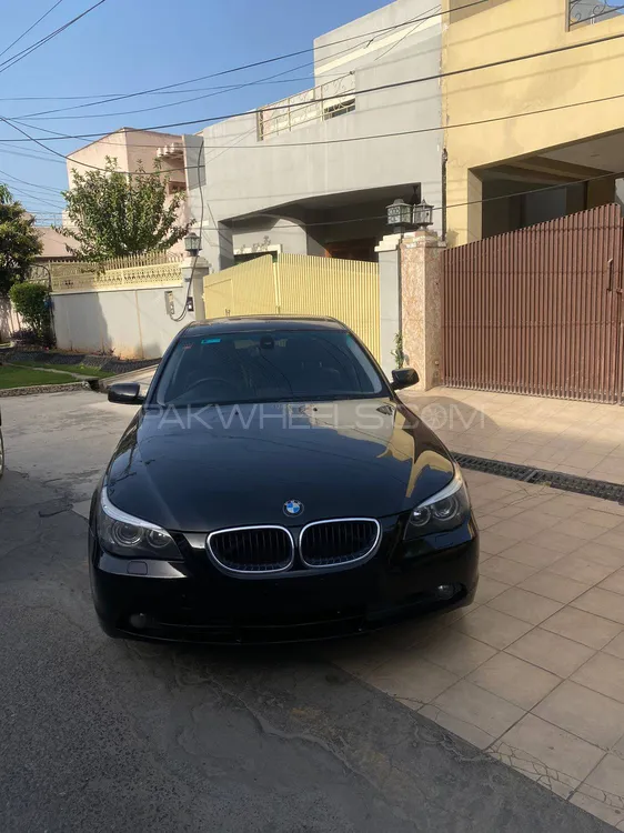 BMW 5 Series 2003 for Sale in Sialkot Image-1