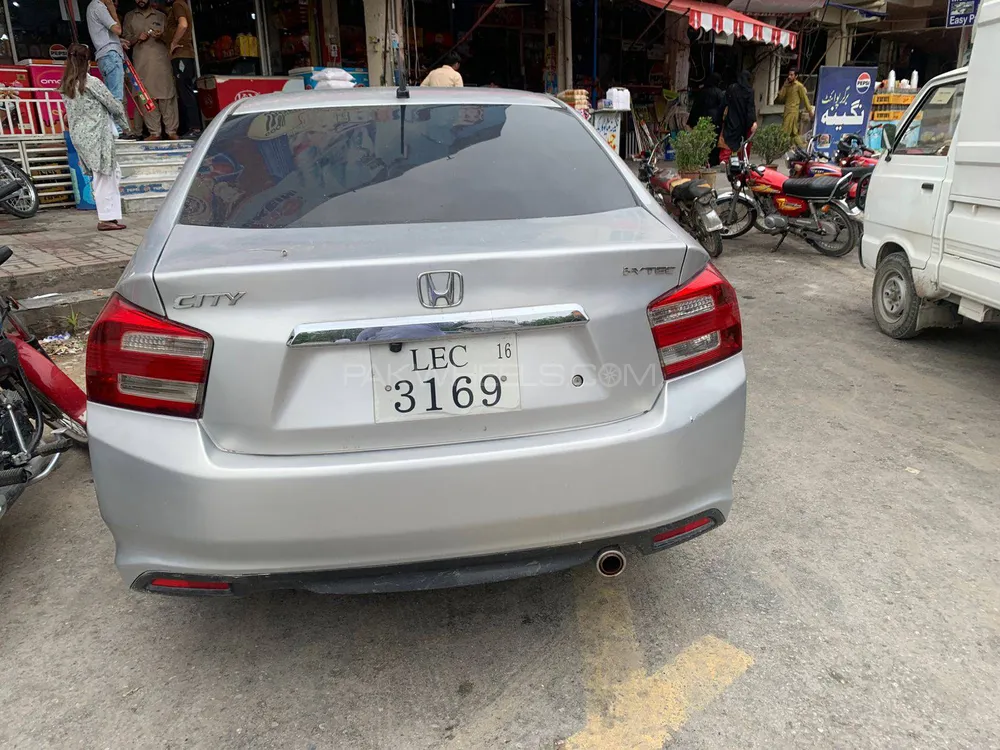 Honda City 2016 for Sale in Islamabad Image-1