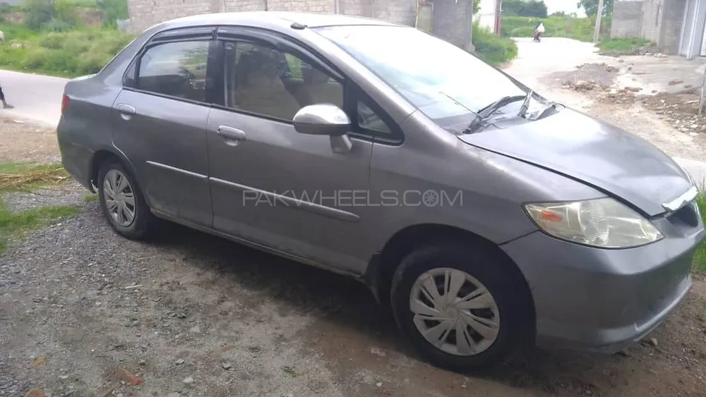 Honda City 2004 for Sale in Taxila Image-1