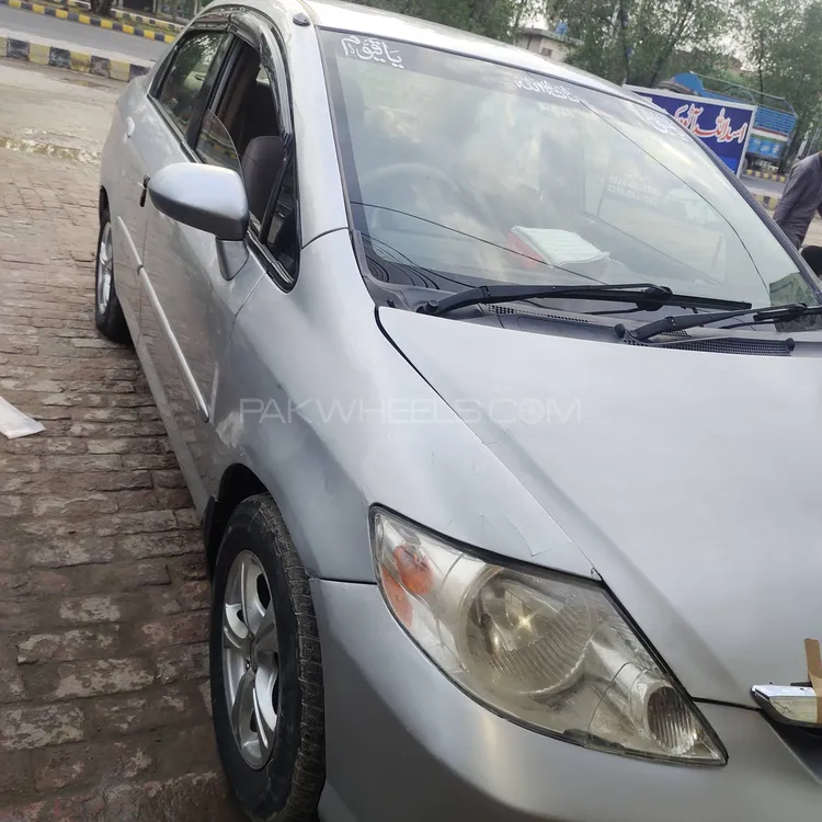 Honda City 2004 for Sale in Lahore Image-1