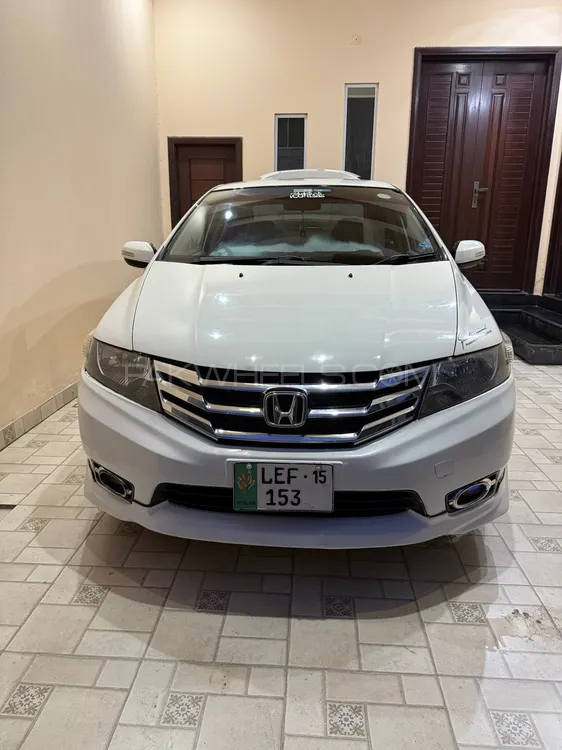 Honda City 2015 for Sale in Faisalabad Image-1
