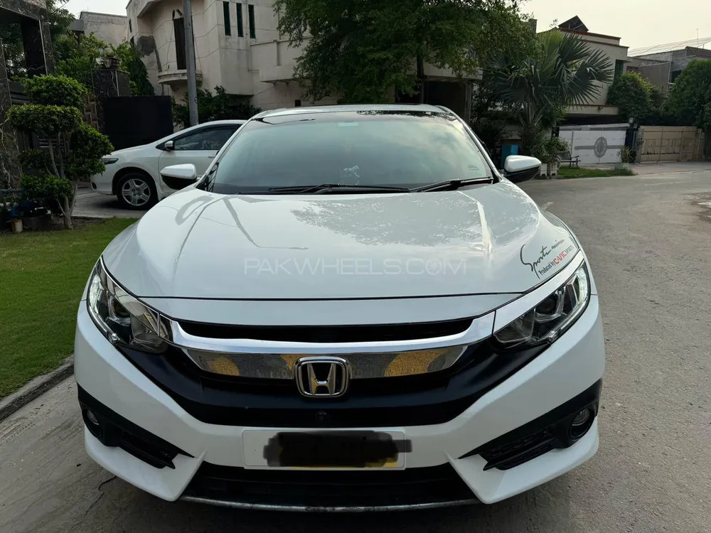 Honda Civic 2016 for Sale in Faisalabad Image-1
