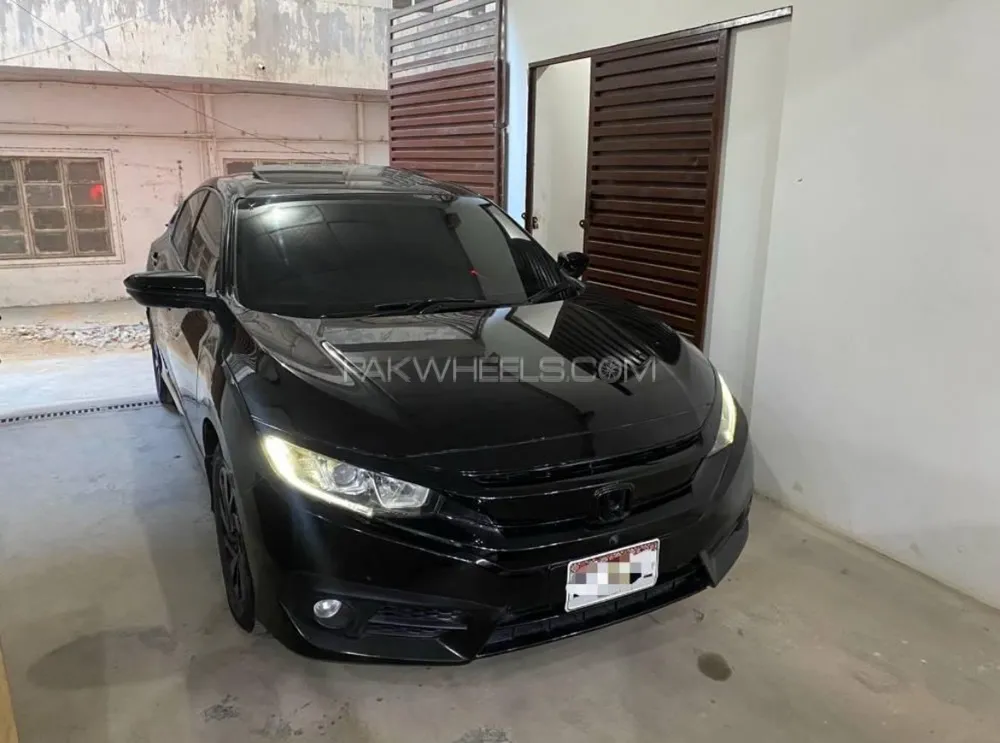 ہونڈا سوک 2016 for Sale in کراچی Image-1
