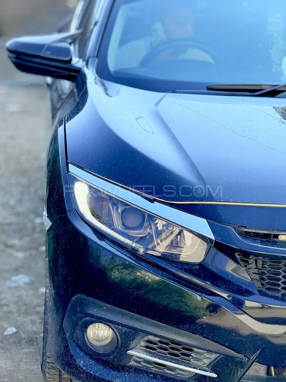 Honda Civic 2017 for Sale in Abbottabad Image-1