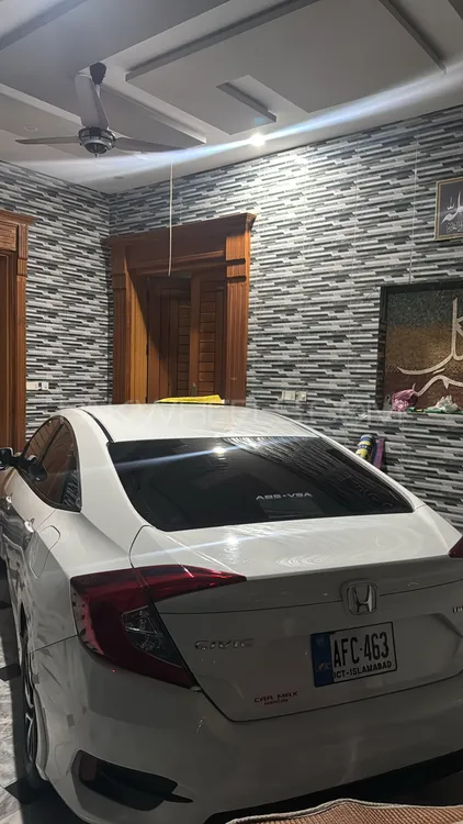 Honda Civic 2017 for Sale in Mardan Image-1