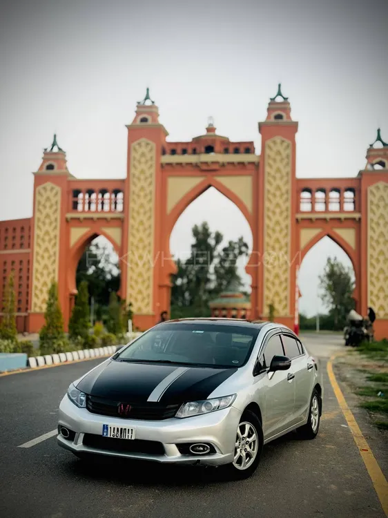 Honda Civic 2013 for Sale in Mandi bahauddin Image-1
