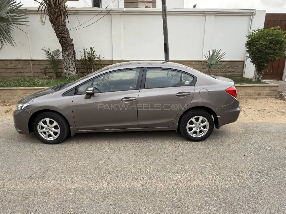 Honda Civic 2013 for Sale in Karachi Image-1