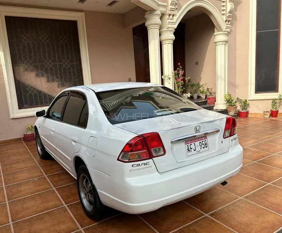 Honda Civic 2004 for Sale in Karachi Image-1