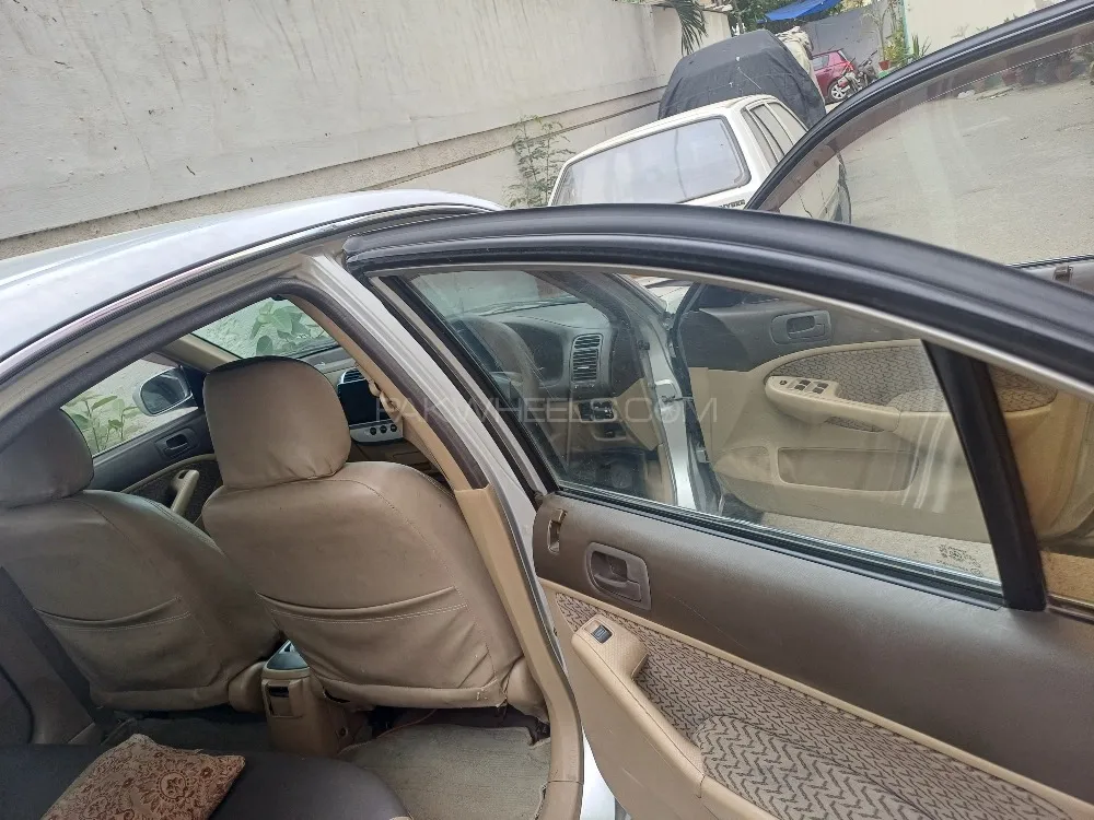 Honda Civic 2005 for Sale in Karachi Image-1